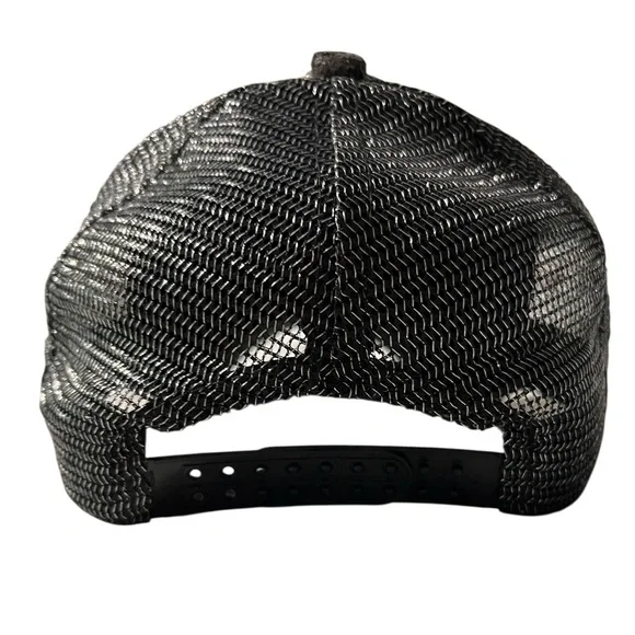 Beautiful Sequin Leaf Design Black and Gold Glam Cap, adjustable size - Picture 6 of 11